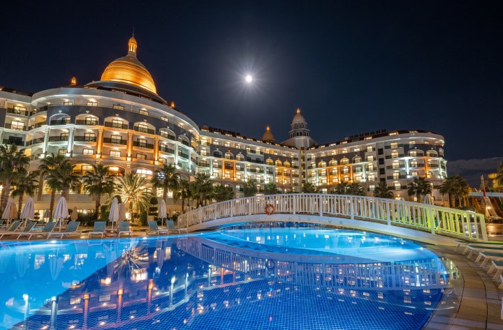 Diamond Premium Hotel…