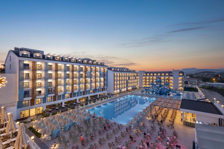 Arcanus Hotels Trendline…