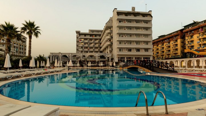 Holiday Garden Resort…