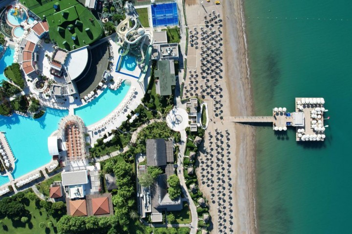 Ela Excellence Resort…