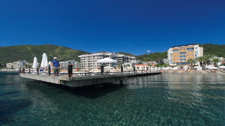 Cettia Beach Resort…