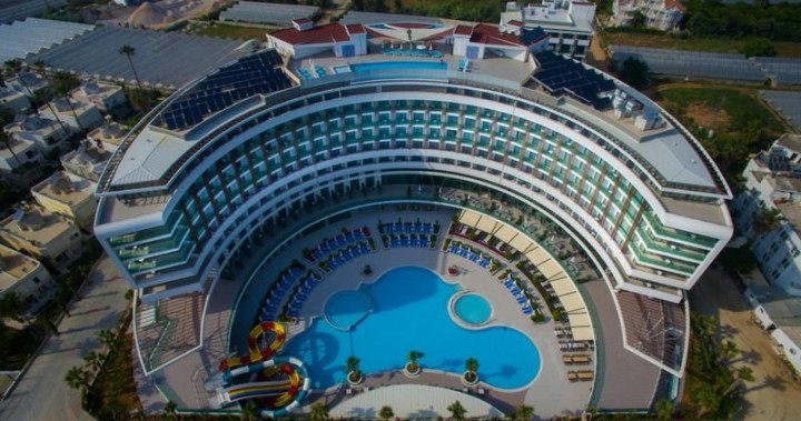 Xoria Deluxe Hotel