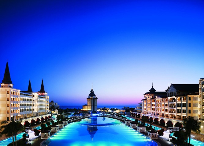 Mardan Palace