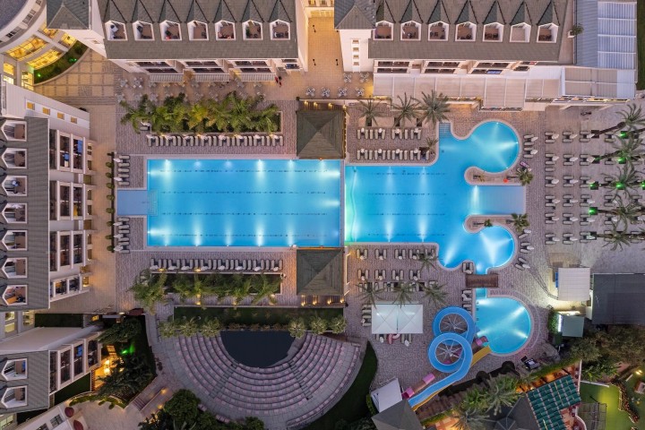 Dobedan Beach Resort…