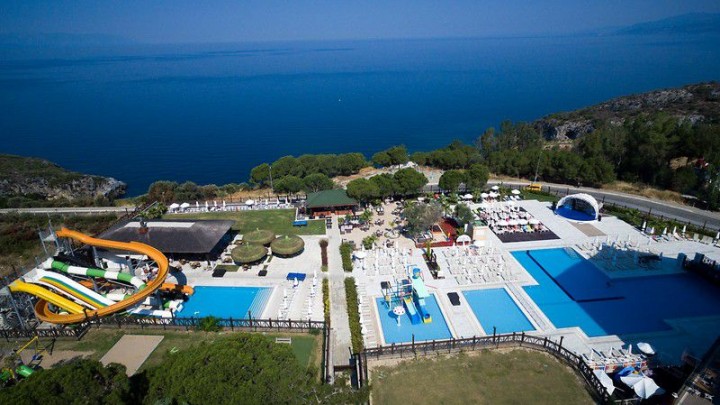 Ramada Resort Kuşadası…