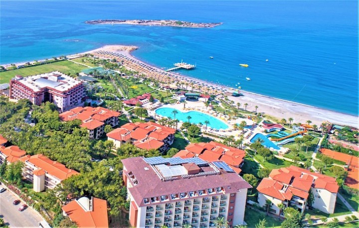 Justiniano Park Conti