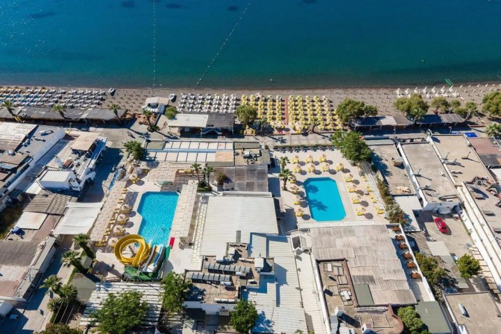 Petunya Beach Resort